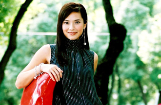 最美港姐拒進豪門嫁窮小子被看衰 13年後婚姻現況曝光