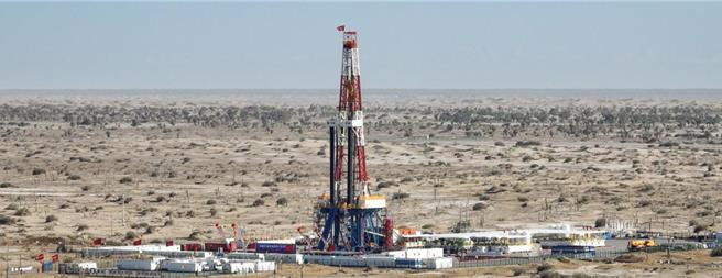 地底寻宝！大陆首口万米科探井，钻井深度突破9900米。（央视新闻）