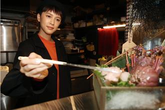 專訪》劉奕兒新年「一龍三吃」憶首當電影女主就告別摯愛