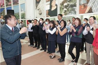 黃偉哲慰勉防疫辛勞  新春團拜端願景：社宅陸續完工入住