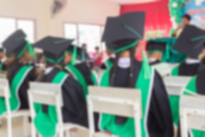 馬來西亞一名幼稚園男童的父親因中風過世，正在參加畢業典禮的他只能強忍淚水，上台領證書。 (示意圖:shutterstock/達志)