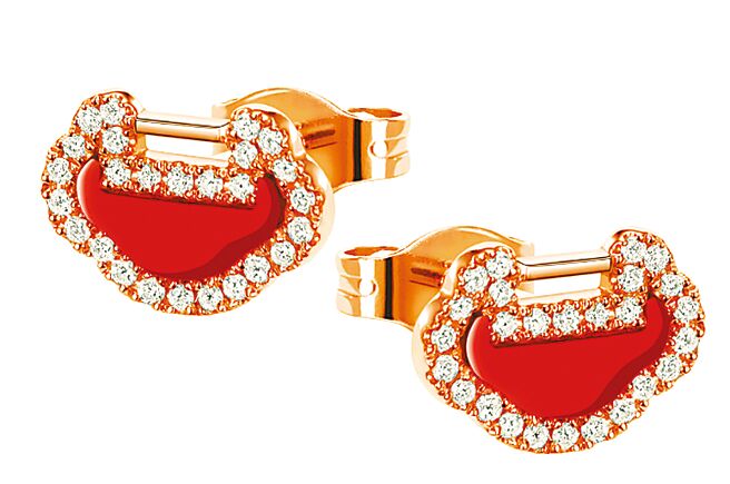 Qeelin Petite Yu Yi 18K玫瑰金鑽石及紅瑪瑙耳環。（Qeelin提供）