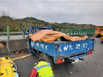 父子駕車上工國道追撞緩衝車 釀父死子傷悲劇