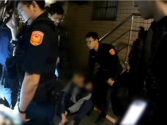 阿北攜毒闖紅燈不甩警攔查 裝路人逃跑仍被逮