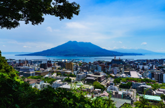 影》直衝5000公尺！日本櫻島火山「爆炸式噴發」 近年最大規模