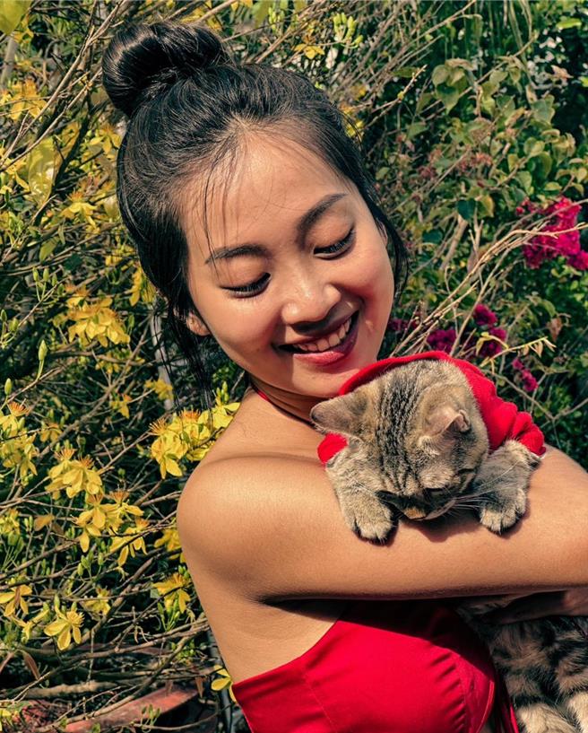 杨富江回越南过年。（奋青工作室提供）