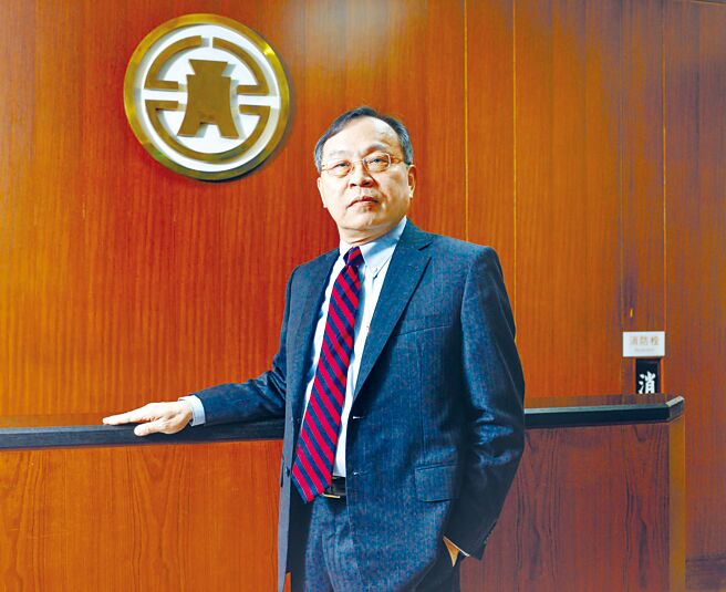 臺湾银行董事长吕桔诚新春团拜时表示，龙年景气预估是「稳健前行」，赞同主计总处对今年台湾GDP成长率3.3％的看法。图／本报资料照片
