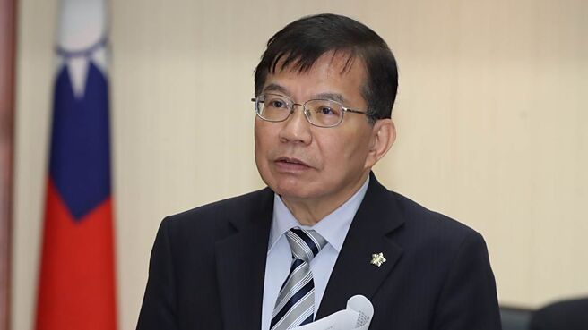 针对富国岛丢包事件，交通部长王国材要求观光署祭重罚，并斥责年代旅游不负责任。图／本报资料照片