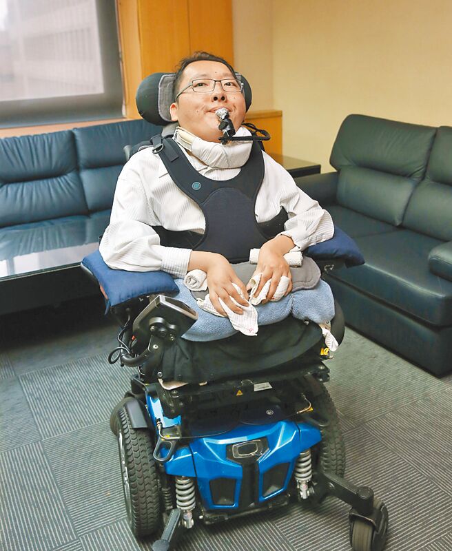 曾获民进党提名不分区立委的罕病人权律师陈俊翰，11日病逝，各界闻讯不舍。（本报资料照片）