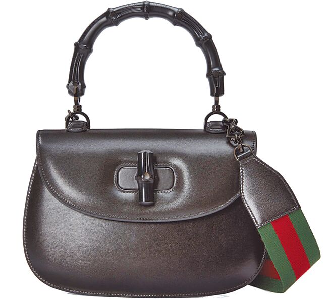 GUCCI BAMBOO 1947黑色中型包，18萬9000元。（GUCCI提供）