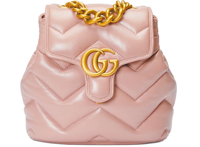 GUCCI GG MARMONT粉色小型後背包，10萬5100元。（GUCCI提供）