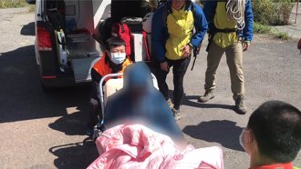 男独攀「南三段」失联靠狼烟、帽子寻获 今直升机接下山