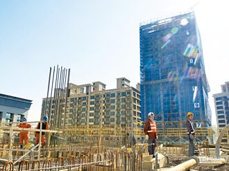 代銷雙雄業績High