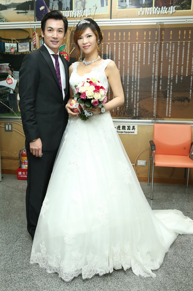 伊正和邹琳2015年登记结婚。（图／中时资料照片）