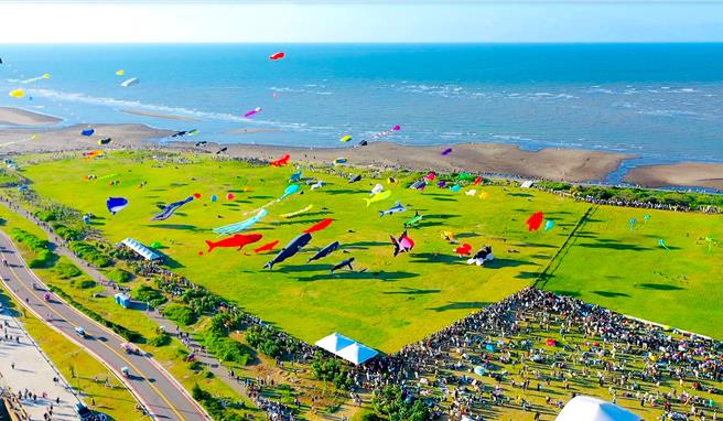 「2023新竹市国际风筝节」首度荣获2024米兰设计大奖（Milan Design Awards）银奖肯定。（新竹市政府提供／陈育贤新竹传真）