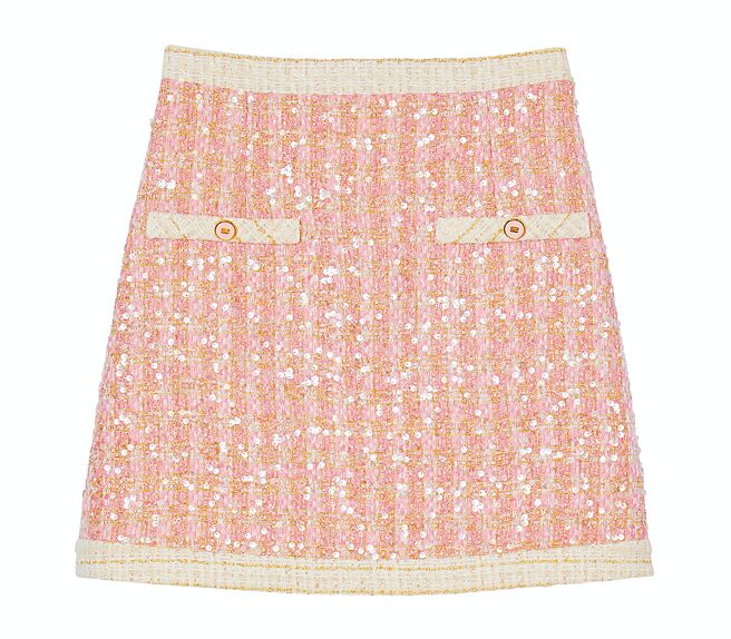 Sandro粉色粗花呢亮片短裙，8290元。（Sandro提供）