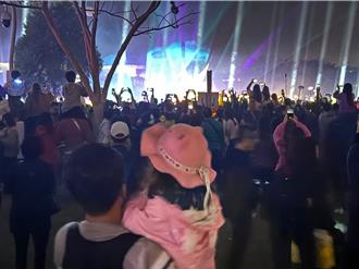 巨龍太精彩 中台灣元宵燈會2天破54萬人次