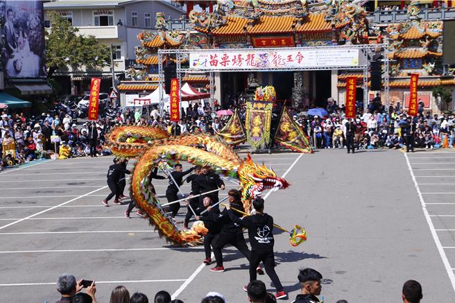 「禾豐龍藝」再度拿下金質獎。（李京昇攝）