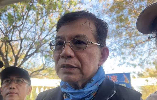 交通部在春节前无预警停止赴陆团，引发法源争议，交通部长王国材18日强调，禁止出团不是希望的目的，是因已损害国家利益才採取的政策。（民眾提供／谢佳潾屏东传真）