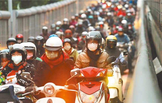 我国环团关注PM2.5年度标准，盼能加严。（本报资料照片）