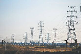 機電四雄訂單滿載 營運戰高