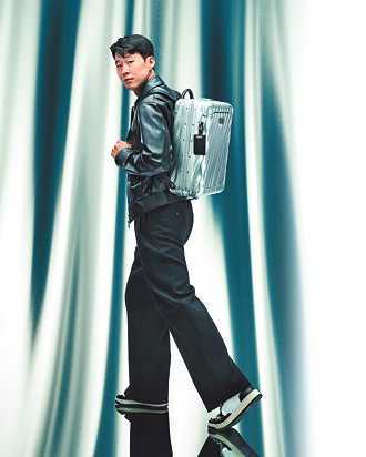 孫興慜挺過風波帥秀Tumi