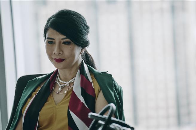 金馬影后吳家麗也驚喜現身《反貪風暴之加密危機》片中。（華映提供）