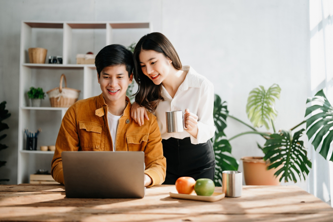 有些星座组合是天生绝配夫妻檔，不仅在爱情上能圆满，也常会是成就事业的好伙伴。（示意图：shutterstock／达志）