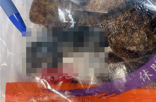 春节连假期间台南市1名男子购买1包知名品牌的豆乾后，经打开食用时，竟然发现内有1只疑似老鼠的乾尸。（本报资料照片）