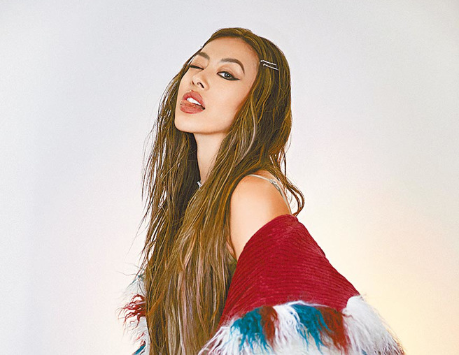 蔡詩芸傳要參賽《浪姐5》。（人見人愛娛樂提供）