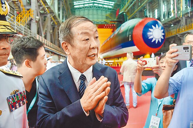 520之後，各界關注國造潛艦小組召集人是誰？一說是黃曙光（見圖）留任，但倘若黃不留任，海軍司令唐華、國防部參事邵維揚都有可能接手。（本報資料照片）