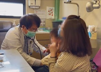 春节家族群聚流感新冠大爆发 两个月大婴儿也遭殃