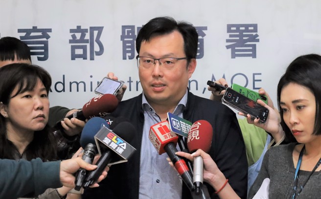 教育部體育署鄭世忠署長針對近日亞洲盃資格賽相關議題，已與中華籃協研商未來策進作為，確保球員權益，共同提升我國籃球國際競爭力。(體育署提供)