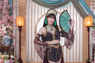 峮峮獻出第一次！穿古裝喊夢想成真 預告新作品誕生