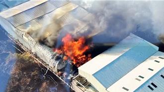 台南鐵皮工廠大火「黑煙壟罩」 延燒鄰近2間廠房