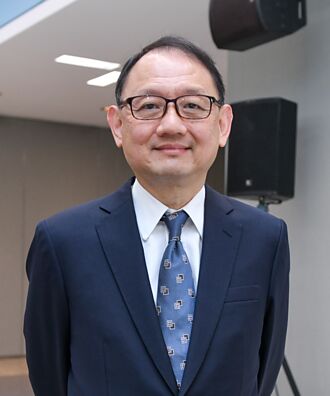 華新併德商 再拓不銹鋼版圖