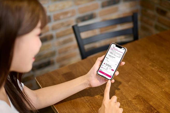 根據 foodpanda 統計，最慷慨的用戶住在彰化縣鹿港鎮，平均每張單給 100元，1年送出超過7萬元的小費。（foodpanda提供／古明弘台北傳真）