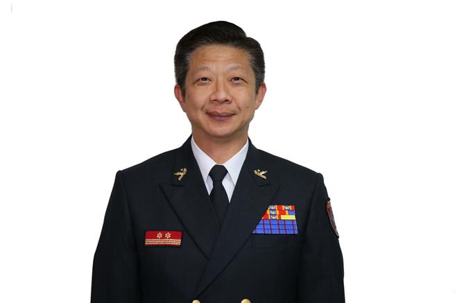 日前基隆市消防局长向永财因传出疑似婚外情，火速宣布请辞。基隆市政府21日下午发布，新任消防局长将由现任台北市政府消防局副局长游家懿接任。（基隆市政府提供／徐佑升基隆传真）