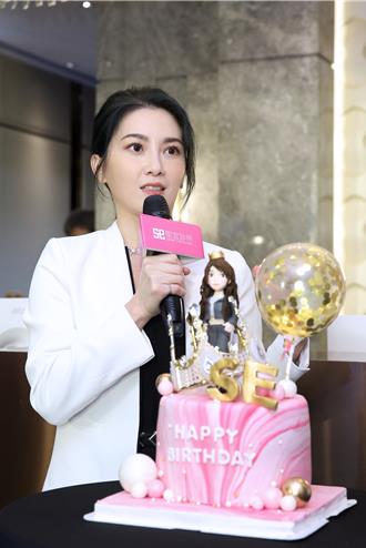 許藍方認「很欣賞王少偉」相處現況曝光 親揭閃婚可能性