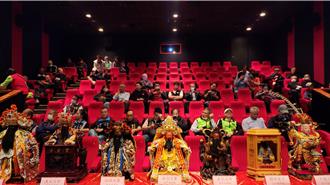 電影《看到靈魂的那隻眼師公》澎湖首映 七大神尊也來看