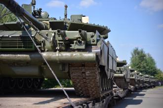 俄前線部隊實現 裝備「野戰完全維修」 軍工企業也好奇
