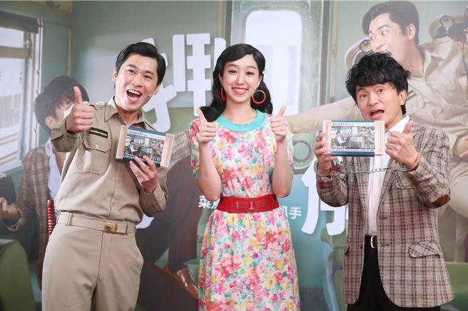 绿光创艺舞台剧《押解-菜鸟警察vs老扒手》，改编自文学大师段彩华经典小说《押解》，将在今年5月重新演出。（杜宜谙摄）