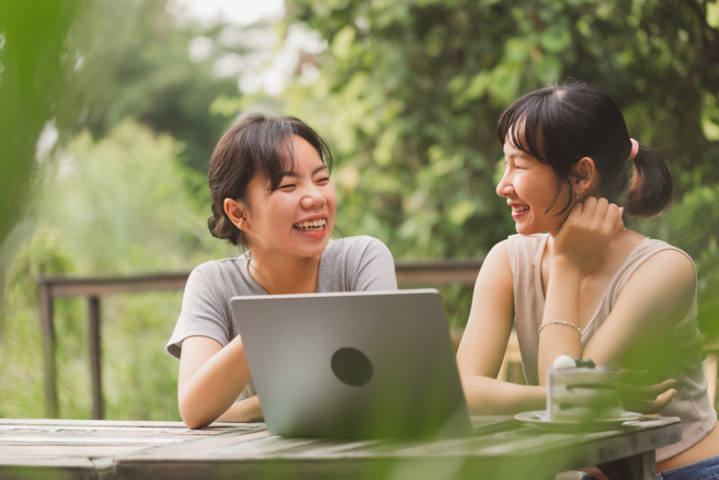 天秤、双子、巨蟹、处女4星座能说好听话，常让被讚美的人心花怒放。（示意图：shutterstock／达志）