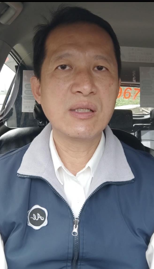 全国汽车驾驶人权益联盟理事长刘鸿樟。（蔡亚桦翻摄）