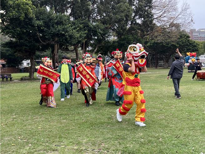 新竹縣忠信學校「竹塹城元宵走街」活動已邁入第23個年頭，今年將在24日元宵節當晚於新竹市鬧區登場。（王惠慧攝）