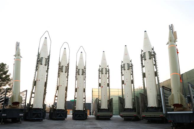 6名消息人士指出，伊朗已向俄羅斯提供大量強大的地對地彈道飛彈，加深這2個美國製裁的國家之間的軍事合作。（路透社）