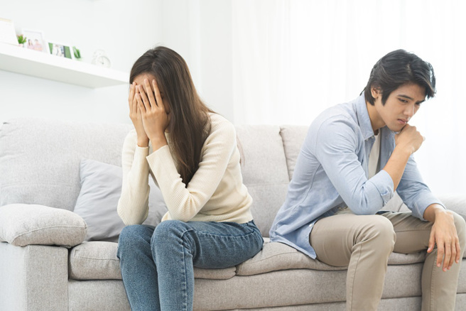 人妻員旅不想帶家人「尪轟自私」！婆婆放話：自己去就離婚。（圖：shutterstock／達志）