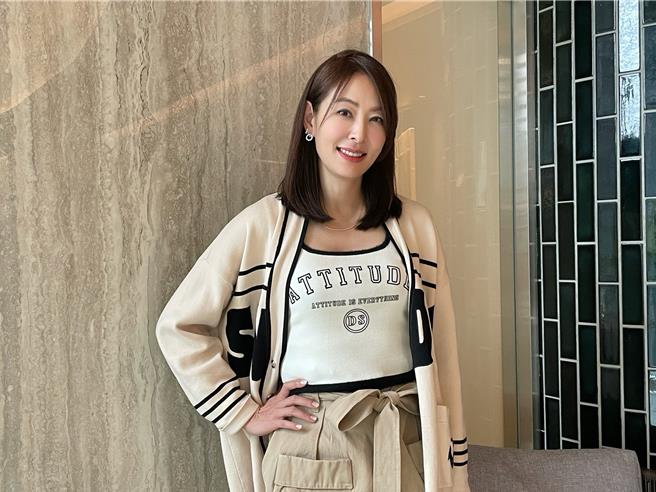 贾永婕主导的台湾永婕美少女慈善协会今年度致力于偏乡儿少心灵救助。（林淑娟摄）