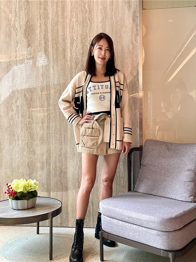 贾永婕主导的台湾永婕美少女慈善协会今年度致力于偏乡儿少心灵救助。（林淑娟摄）