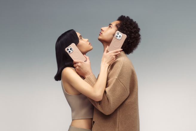 Essentials by CASETiFY 波纹手机壳採用独特防摔硅胶保护角。（CASETiFY提供／古明弘台北传真）